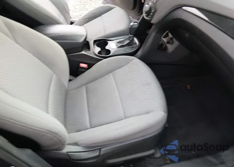 2016 Hyundai Santa Fe Sport 2.4L from USA, damaged, VIN 5XYZTDLB5GG359156